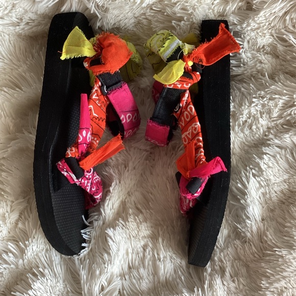 New Arizona Love Trekky Colorblock Bandana Sandals Size US 11/EU 41 Handmade - Picture 8 of 10